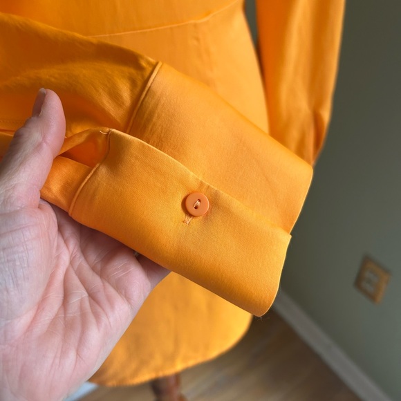 NWT Zara Orange twist satin shirt dress. Size Small. Long sleeves, deep v neck. - Picture 9 of 16